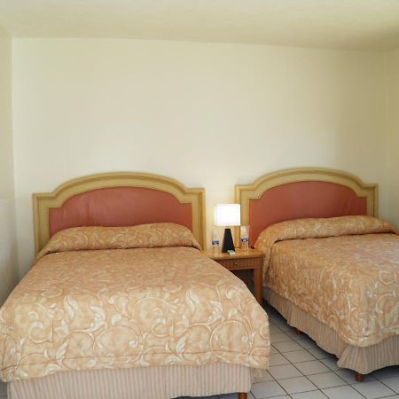 #52 Bungalow Seaside Hotel & Victors Rv Park ซาน เฟลิเป ภายนอก รูปภาพ