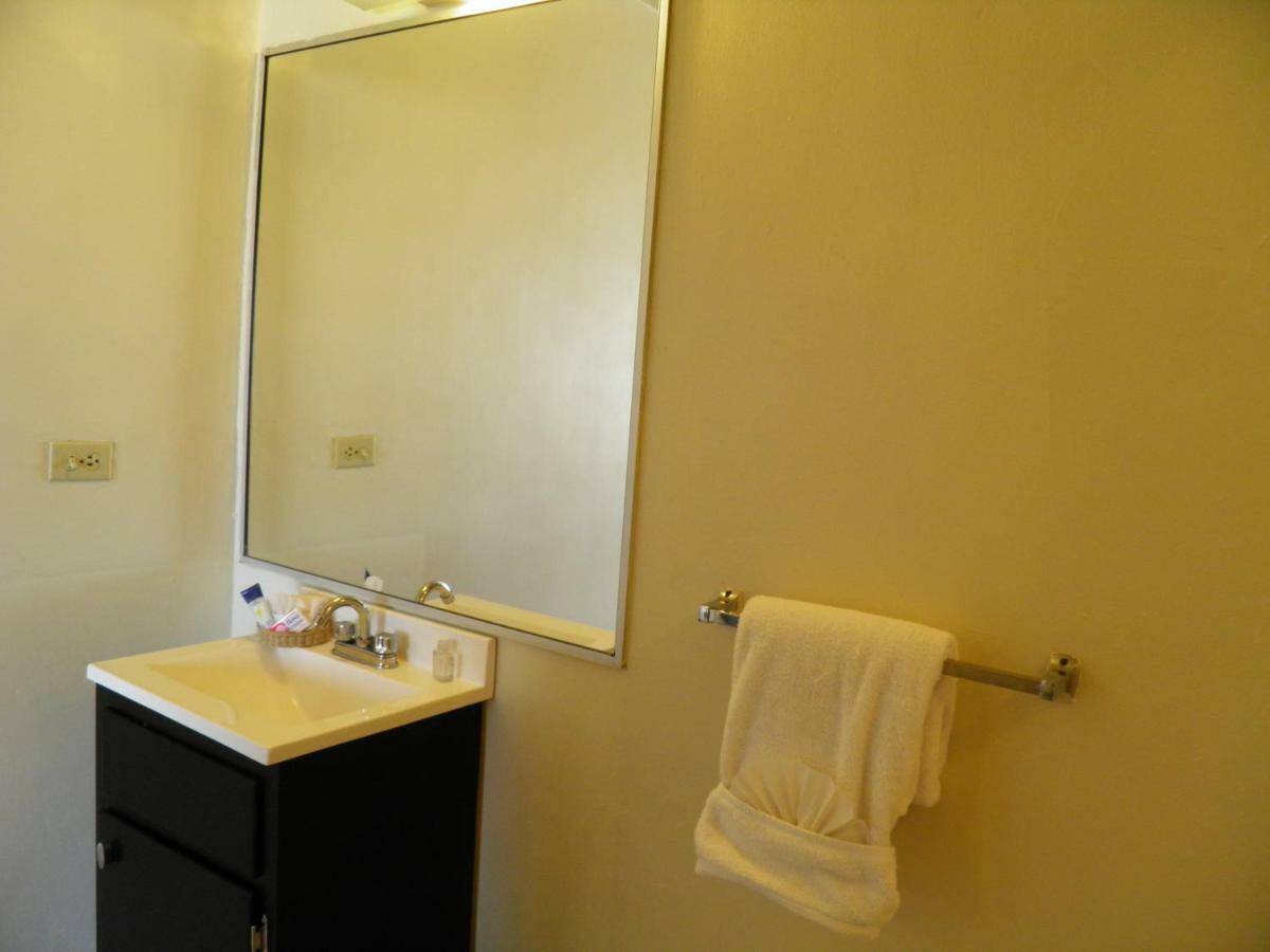 #52 Bungalow Seaside Hotel & Victors Rv Park ซาน เฟลิเป ภายนอก รูปภาพ